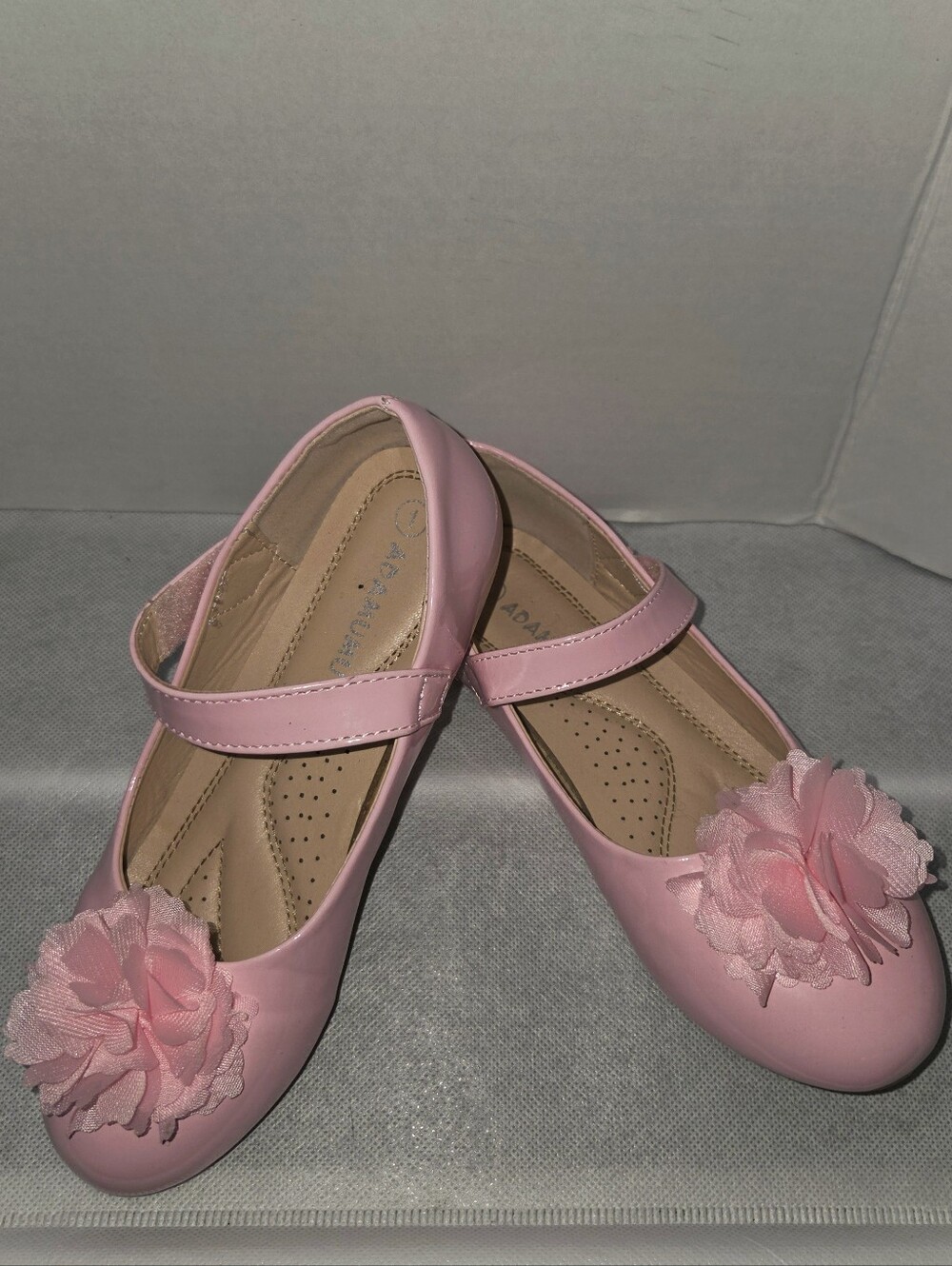 Girls Flower Dress Shoes..1